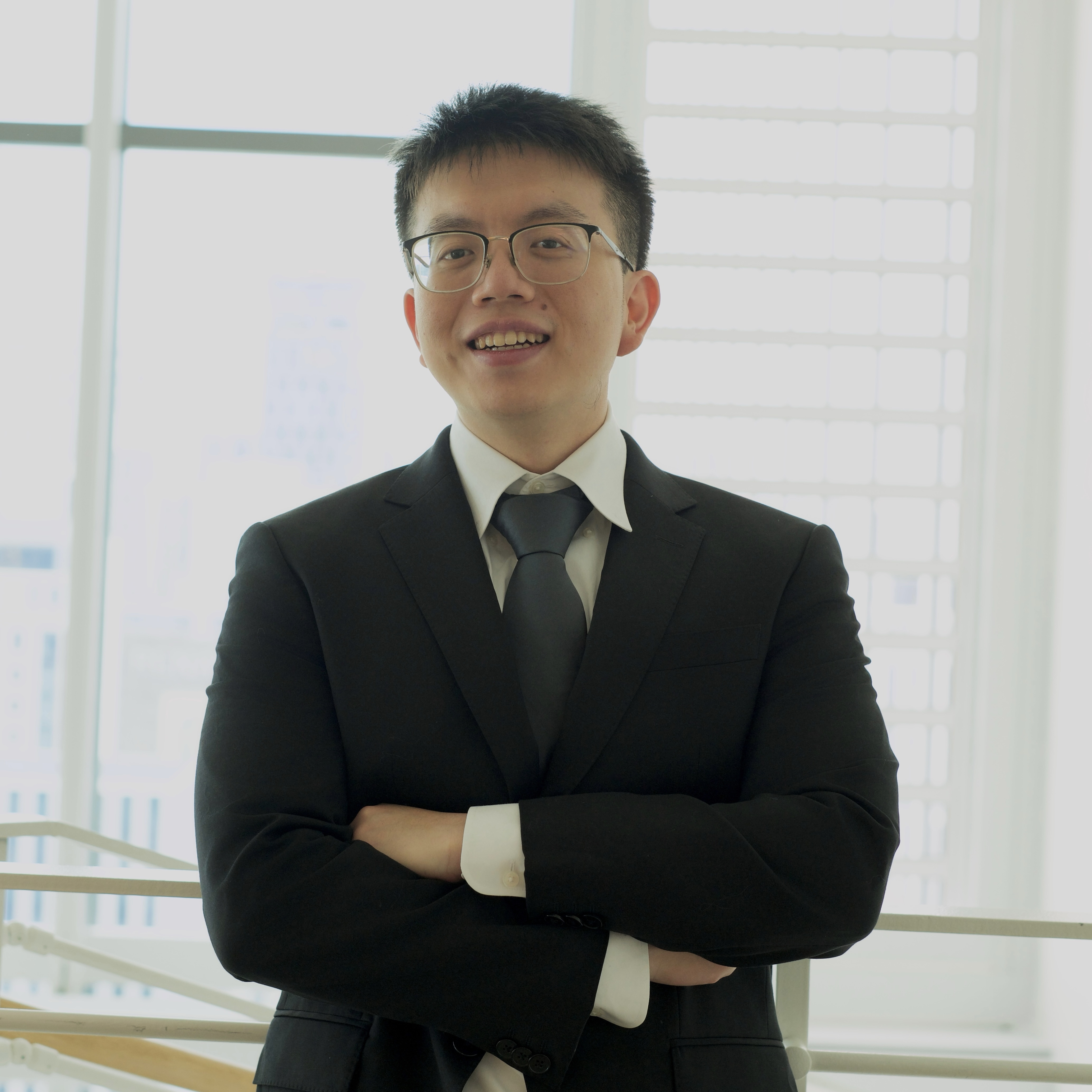 Yibin Yang